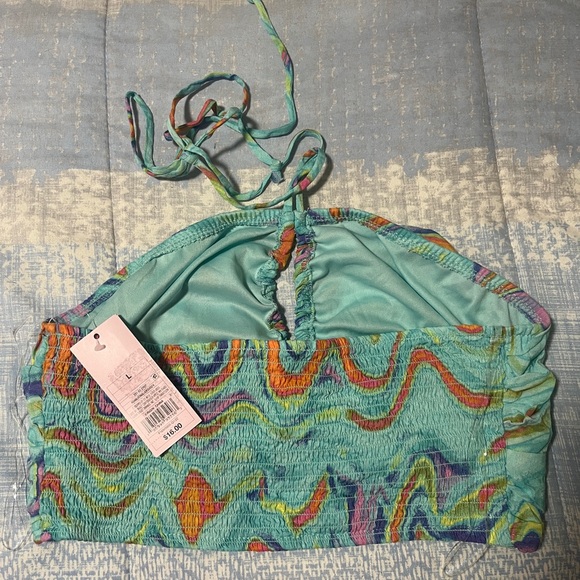 NWT Wild Fable. L Aqua Swirl Halter Crop Top - Picture 8 of 8